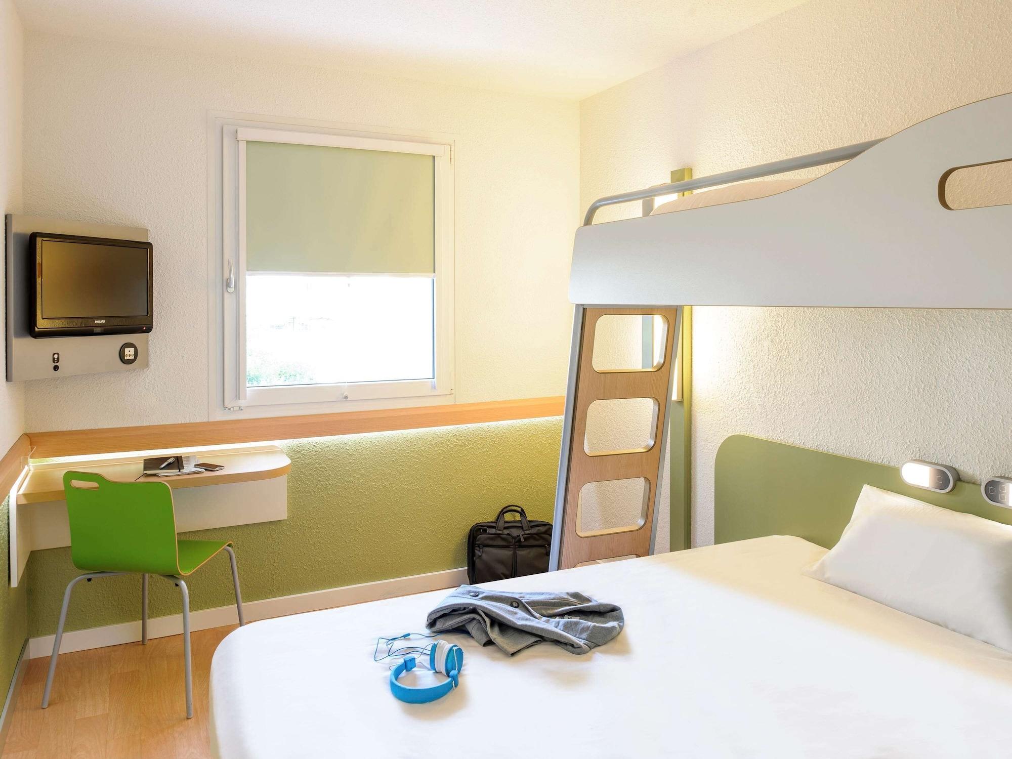 Ibis Budget Tarbes Exterior photo